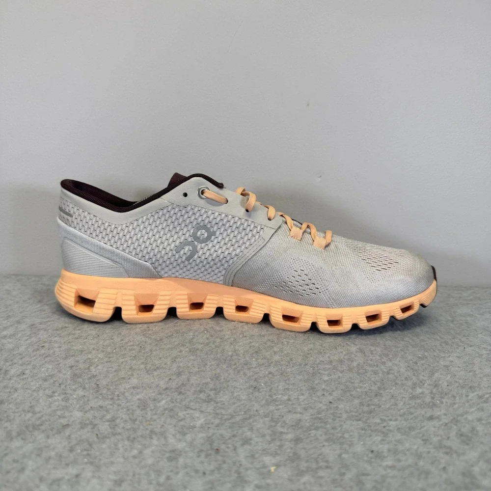 On Running Cloudflow Womens Shoes Size 10.5 Grey Orange CloudTec Low Top Sneaker